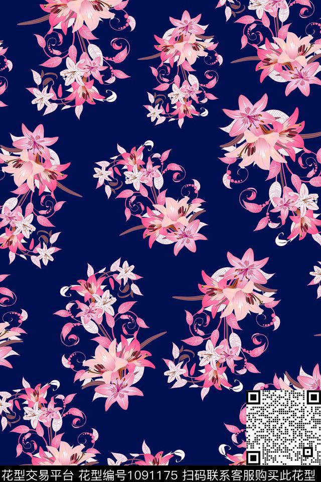 数码华亿平台黑底花卉民族风数码印花华亿平台下载（图片编号: 1091175） - 瓦栏（Walan）