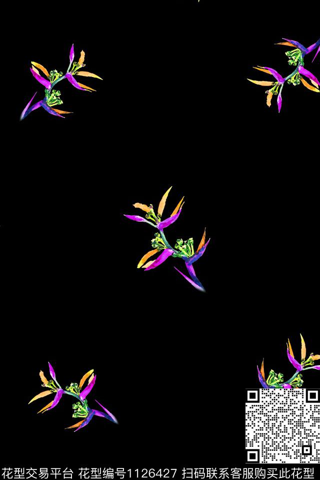 数码华亿平台黑底花卉民族风数码印花华亿平台下载（图片编号: 1126427） - 瓦栏（Walan）