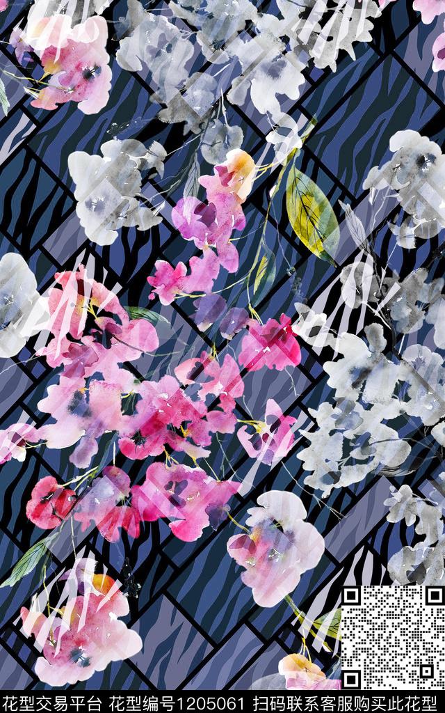 洋阳---花卉动物纹花卉丝绸真丝数码印花华亿平台下载（图片编号: 1205061） - 瓦栏（Walan）