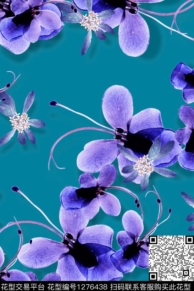 年轻女性素雅彩底花卉数码印花华亿平台下载（图片编号: 1276438） - 瓦栏（Walan）