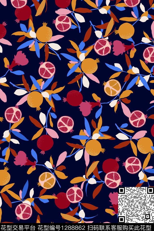 黑底花卉水果石榴传统印花华亿平台下载（图片编号: 1288862） - 瓦栏（Walan）