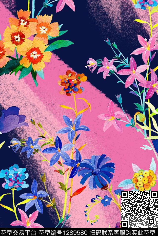 春夏华亿平台大牌风休闲数码印花华亿平台下载（图片编号: 1289580） - 瓦栏（Walan）