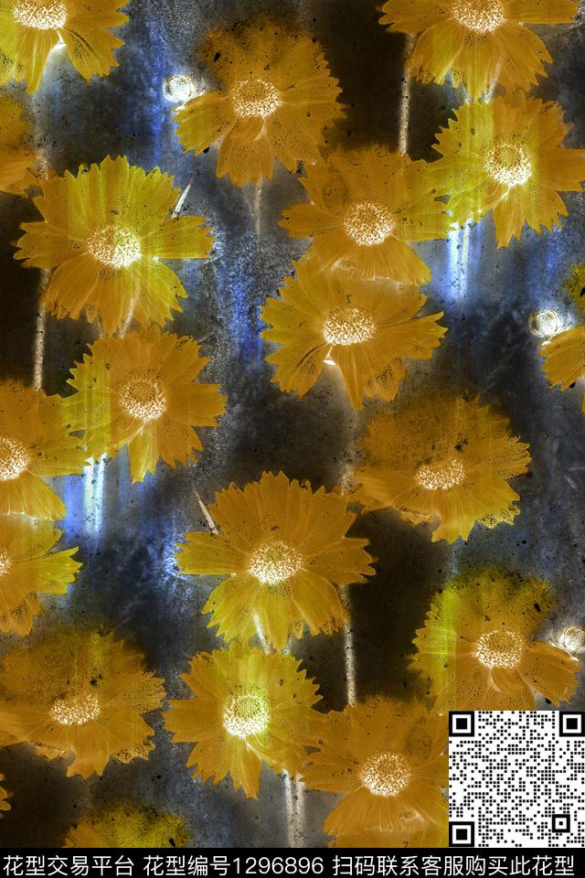 大牌风渐变中老年数码印花华亿平台下载（图片编号: 1296896） - 瓦栏（Walan）