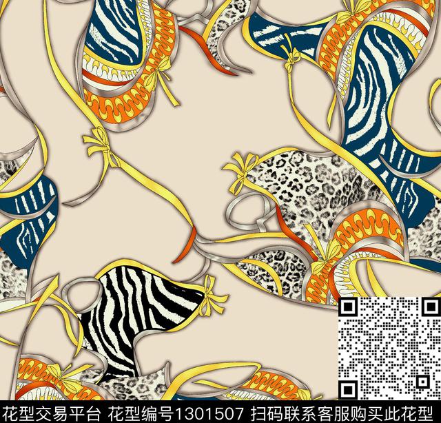 男装满版花大牌风传统印花华亿平台下载（图片编号: 1301507） - 瓦栏（Walan）