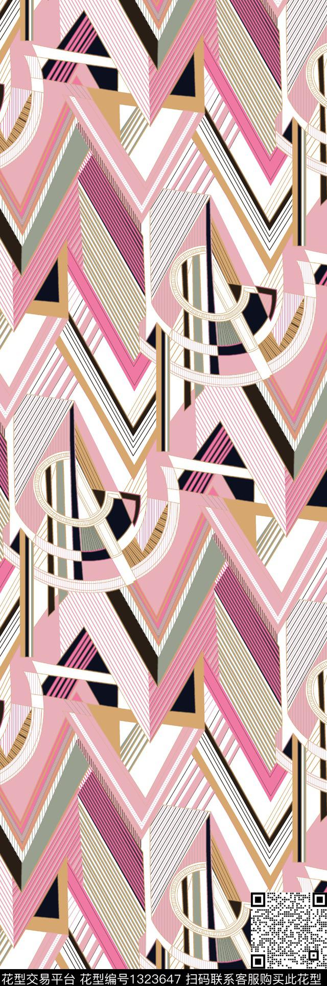 男装花卉大牌风传统印花华亿平台下载（图片编号: 1323647） - 瓦栏（Walan）