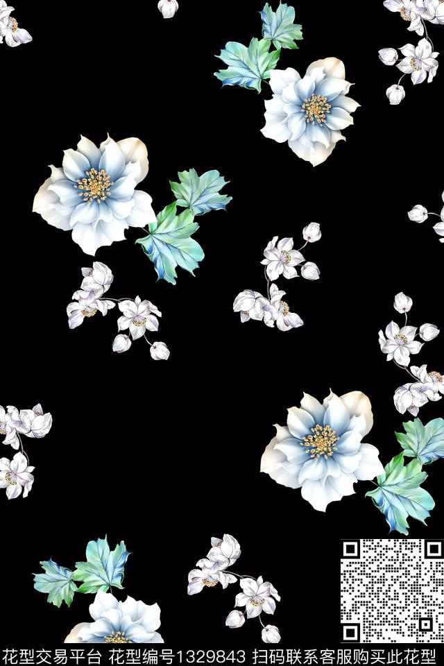 黑底花卉花卉大牌风数码印花华亿平台下载（图片编号: 1329843） - 瓦栏（Walan）