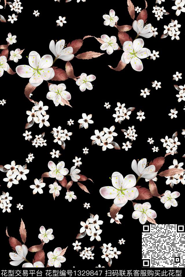 黑底花卉花卉小碎花数码印花华亿平台下载（图片编号: 1329847） - 瓦栏（Walan）