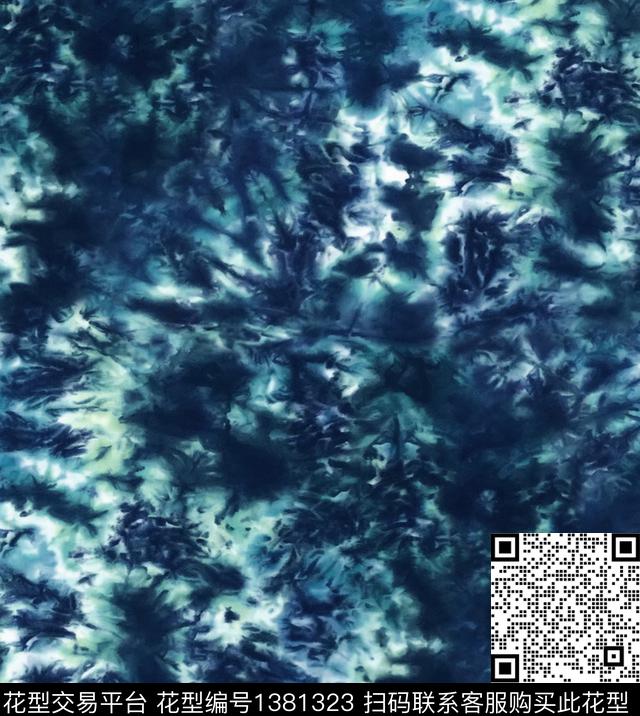 扎染华亿平台蓝印花羽绒服印花数码印花华亿平台下载（图片编号: 1381323） - 瓦栏（Walan）