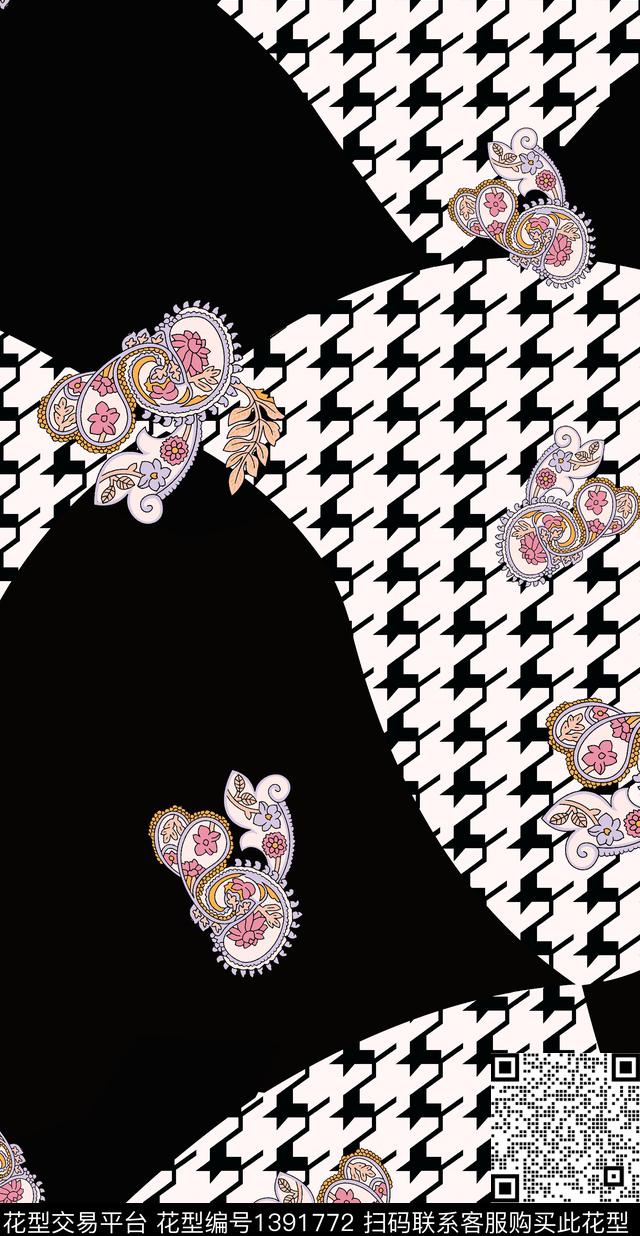 几何女装大牌风传统印花华亿平台下载（图片编号: 1391772） - 瓦栏（Walan）