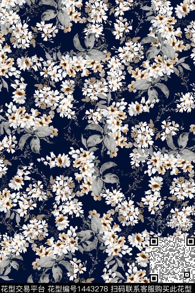 黑底花卉花卉大牌风数码印花华亿平台下载（图片编号: 1443278） - 瓦栏（Walan）
