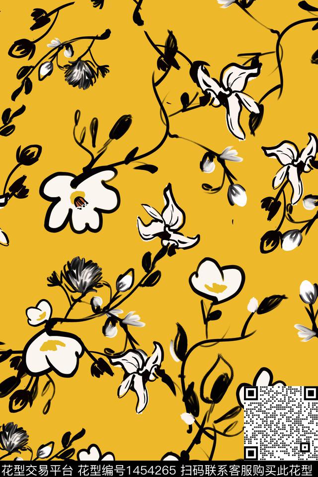 潮牌年轻女性条纹数码印花华亿平台下载（图片编号: 1454265） - 瓦栏（Walan）