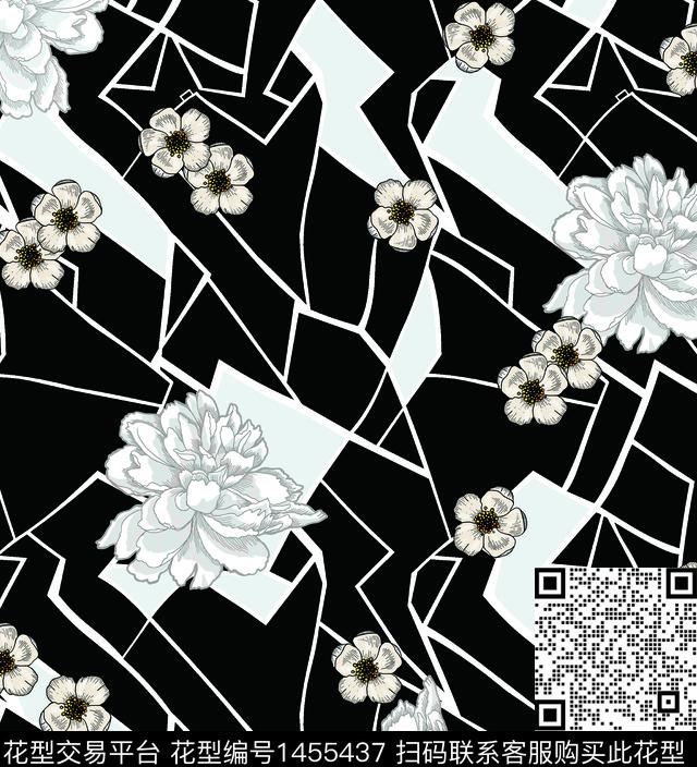 连衣裙女装花卉数码印花华亿平台下载（图片编号: 1455437） - 瓦栏（Walan）