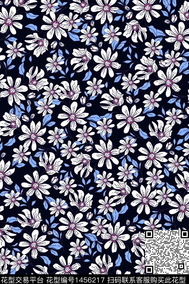 女装花卉大牌风数码印花华亿平台下载（图片编号: 1456217） - 瓦栏（Walan）