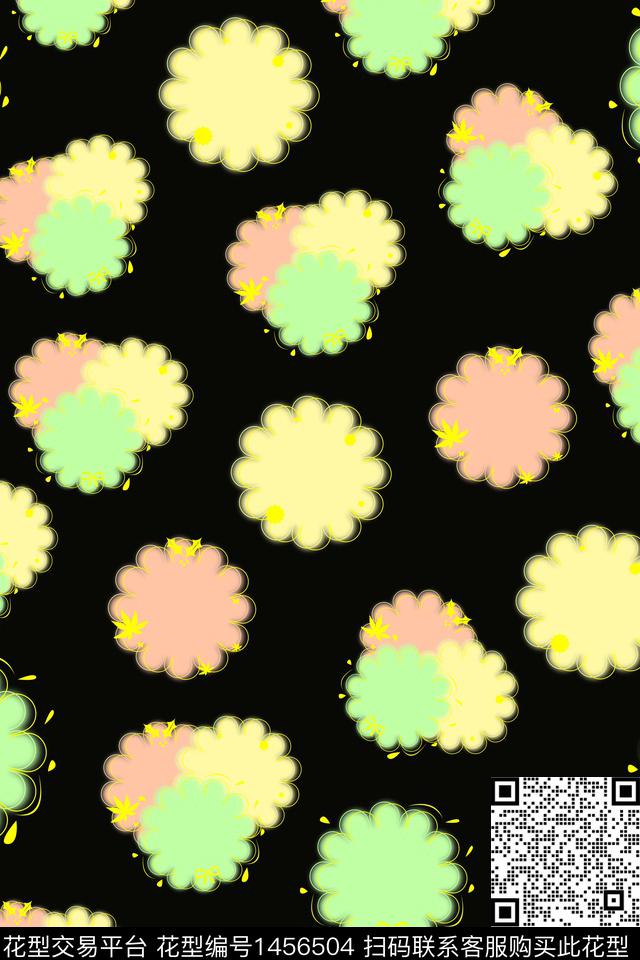 少女运动休闲数码印花华亿平台下载（图片编号: 1456504） - 瓦栏（Walan）