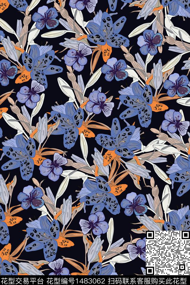 女装大牌风小碎花数码印花华亿平台下载（图片编号: 1483062） - 瓦栏（Walan）