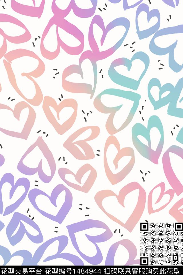 炫彩渐变爱心数码印花华亿平台下载（图片编号: 1484944） - 瓦栏（Walan）