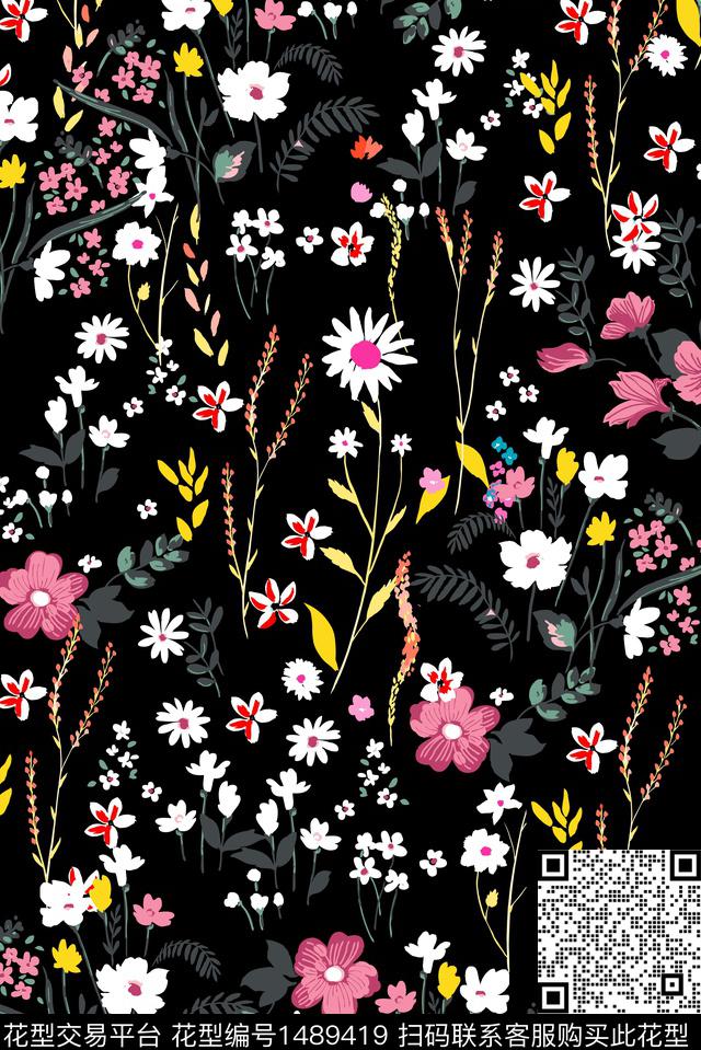 黑底花卉满版散花小碎花传统印花华亿平台下载（图片编号: 1489419） - 瓦栏（Walan）