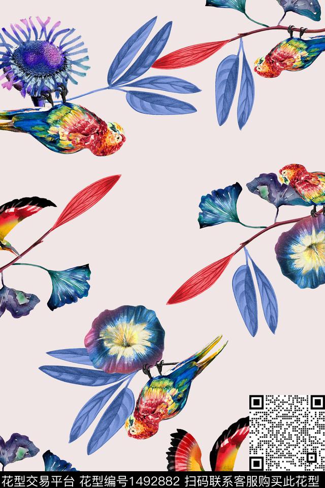 植物动物小鸟年轻女性数码印花华亿平台下载（图片编号: 1492882） - 瓦栏（Walan）