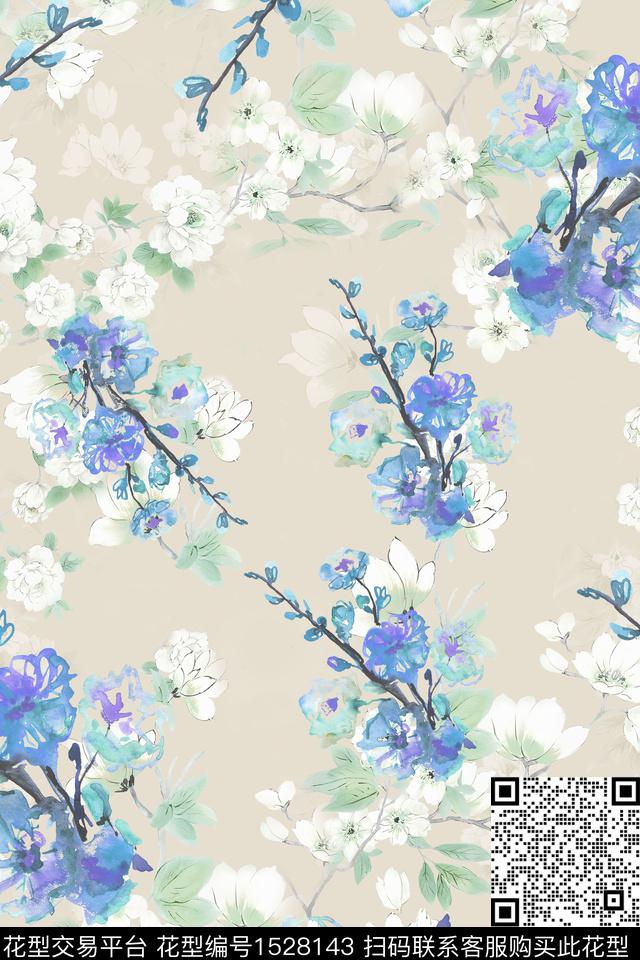 年轻女性连衣裙数码华亿平台数码印花华亿平台下载（图片编号: 1528143） - 瓦栏（Walan）