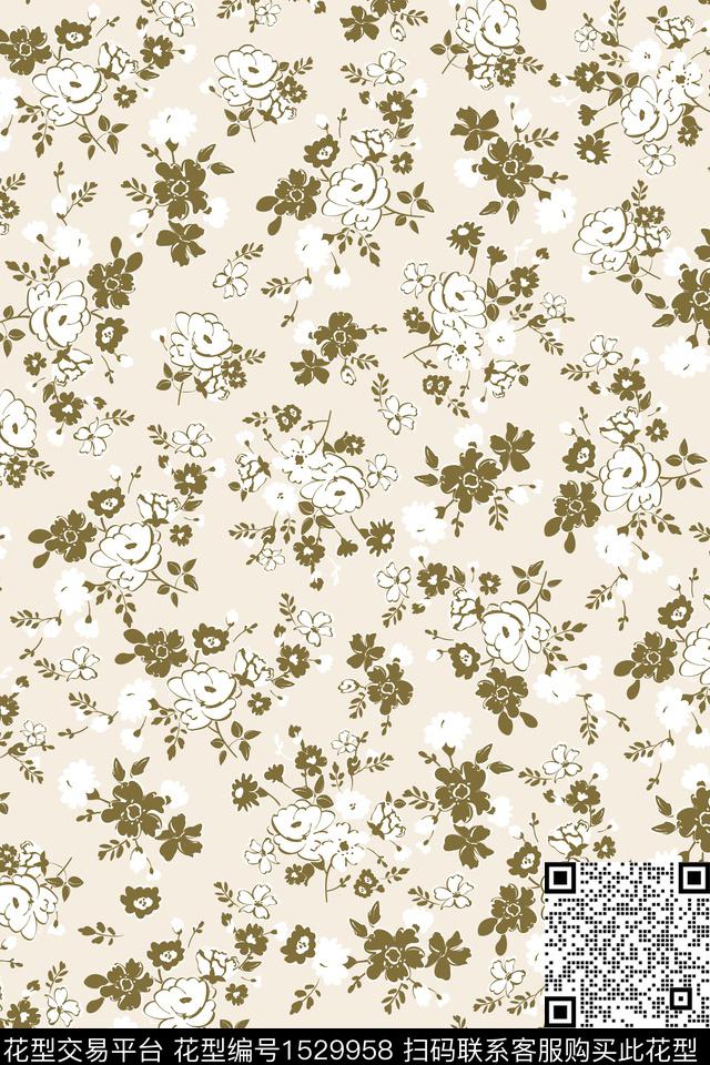 年轻女性春夏华亿平台花卉数码印花华亿平台下载（图片编号: 1529958） - 瓦栏（Walan）