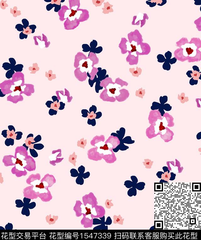 女装花卉连衣裙数码印花华亿平台下载（图片编号: 1547339） - 瓦栏（Walan）