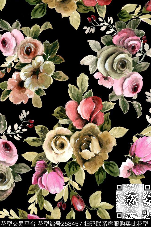 黑底高贵典雅数码印花华亿平台下载（图片编号: 258457） - 瓦栏（Walan）