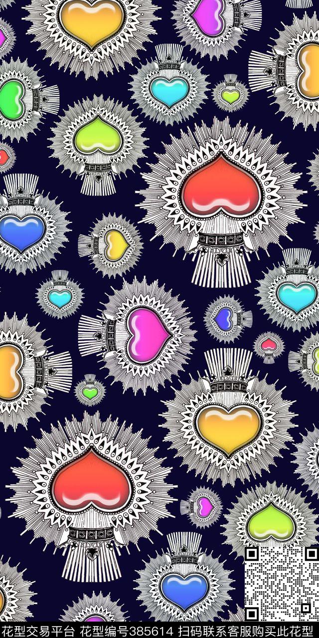 心形皇冠徽章数码印花华亿平台下载（图片编号: 385614） - 瓦栏（Walan）