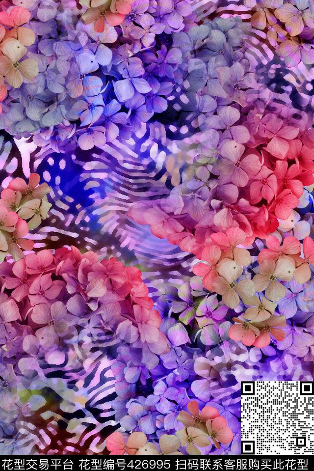 簇花动物纹理田园小清新数码印花华亿平台下载（图片编号: 426995） - 瓦栏（Walan）