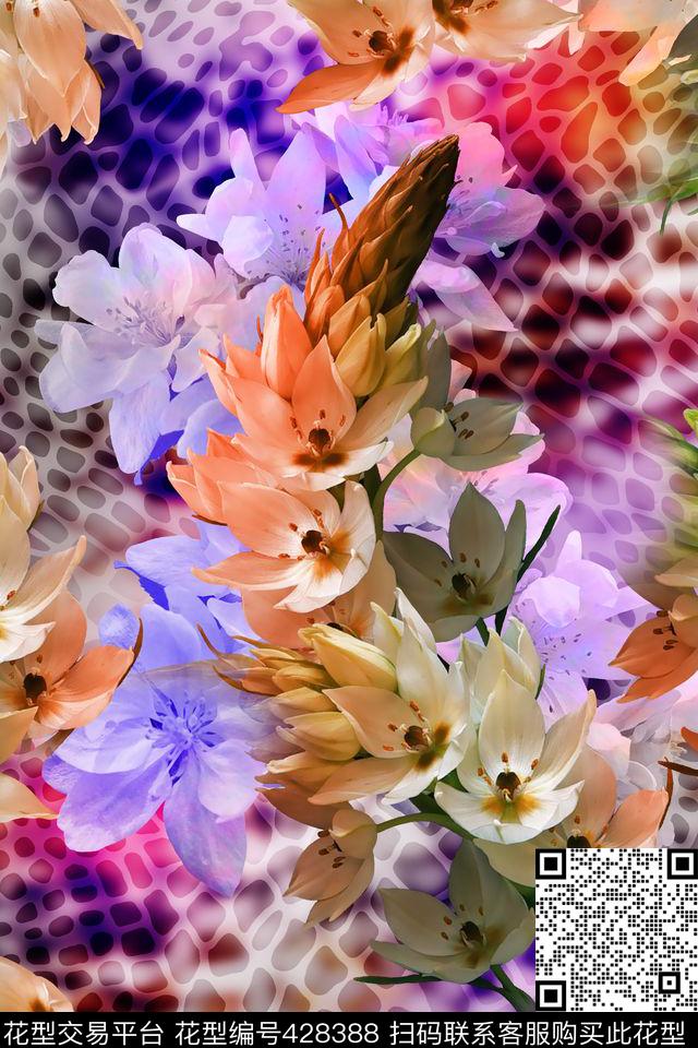 缤纷时尚动物纹理花卉数码印花华亿平台下载（图片编号: 428388） - 瓦栏（Walan）