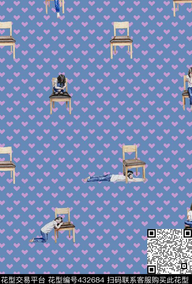 椅子女孩爱心数码印花华亿平台下载（图片编号: 432684） - 瓦栏（Walan）