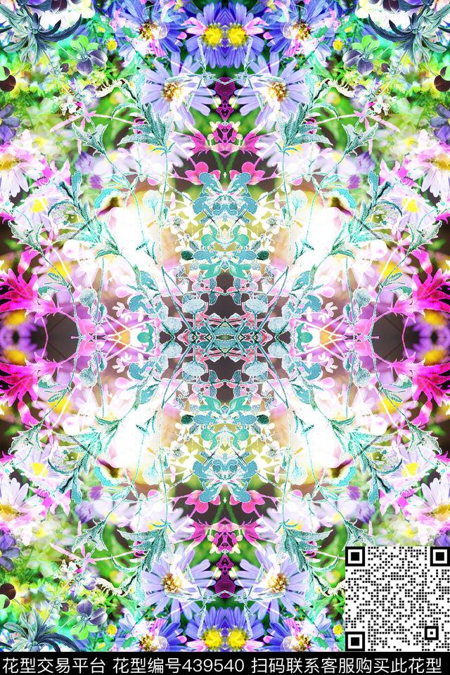 花卉花瓣定位数码印花华亿平台下载（图片编号: 439540） - 瓦栏（Walan）