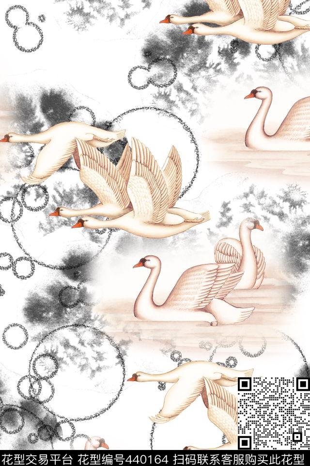 动物白天鹅水墨笔触数码印花华亿平台下载（图片编号: 440164） - 瓦栏（Walan）