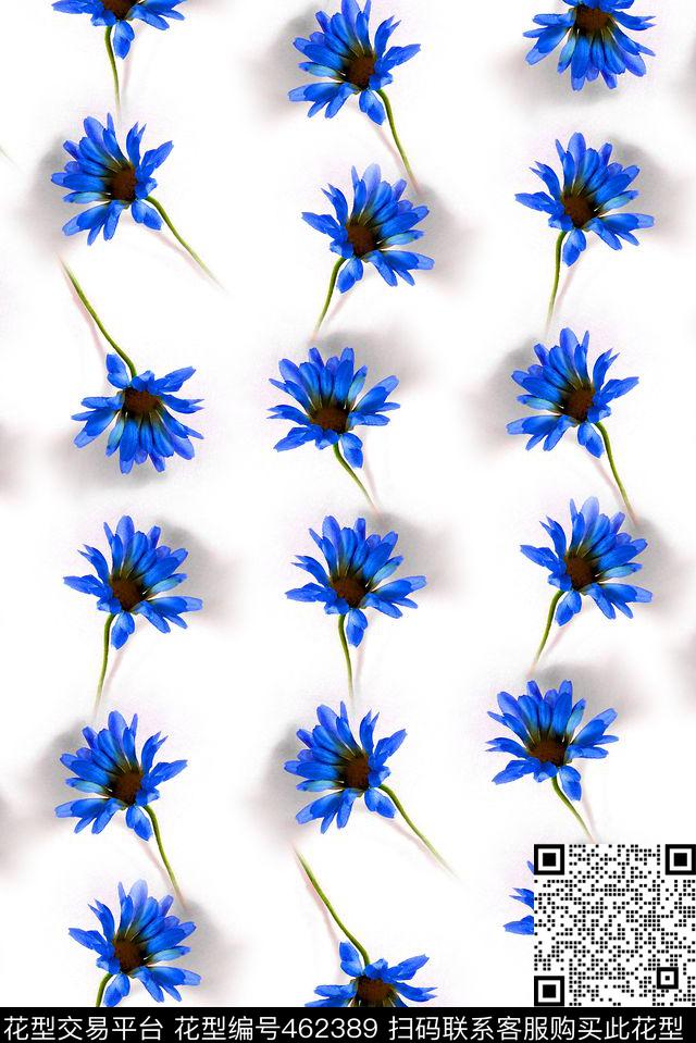 小花朵花卉数码印花华亿平台下载（图片编号: 462389） - 瓦栏（Walan）