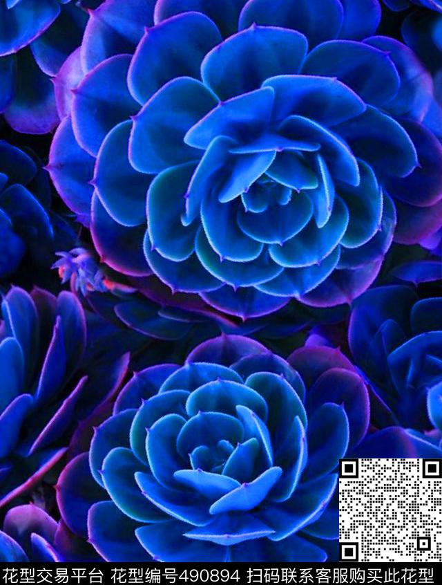 流行时尚手绘蓝色吉娃莲花欧美数码印花华亿平台下载（图片编号: 490894） - 瓦栏（Walan）