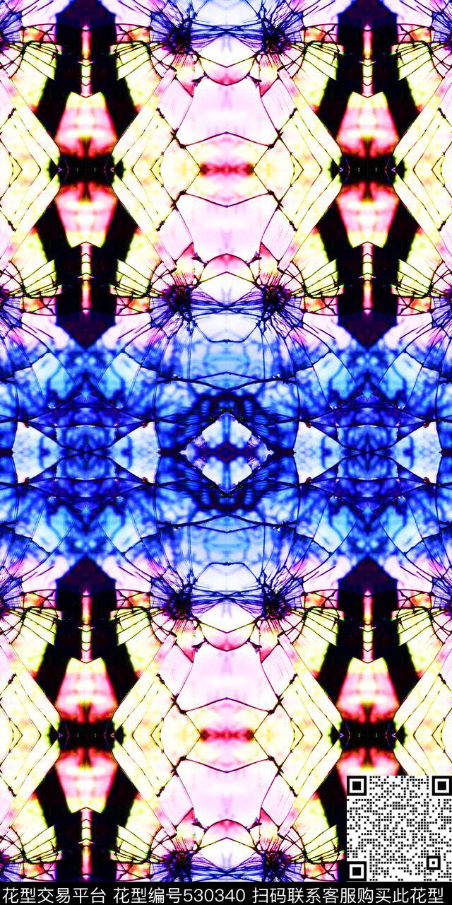 时尚抽象玻璃裂纹卫衣外套羽绒服数码印花华亿平台下载（图片编号: 530340） - 瓦栏（Walan）