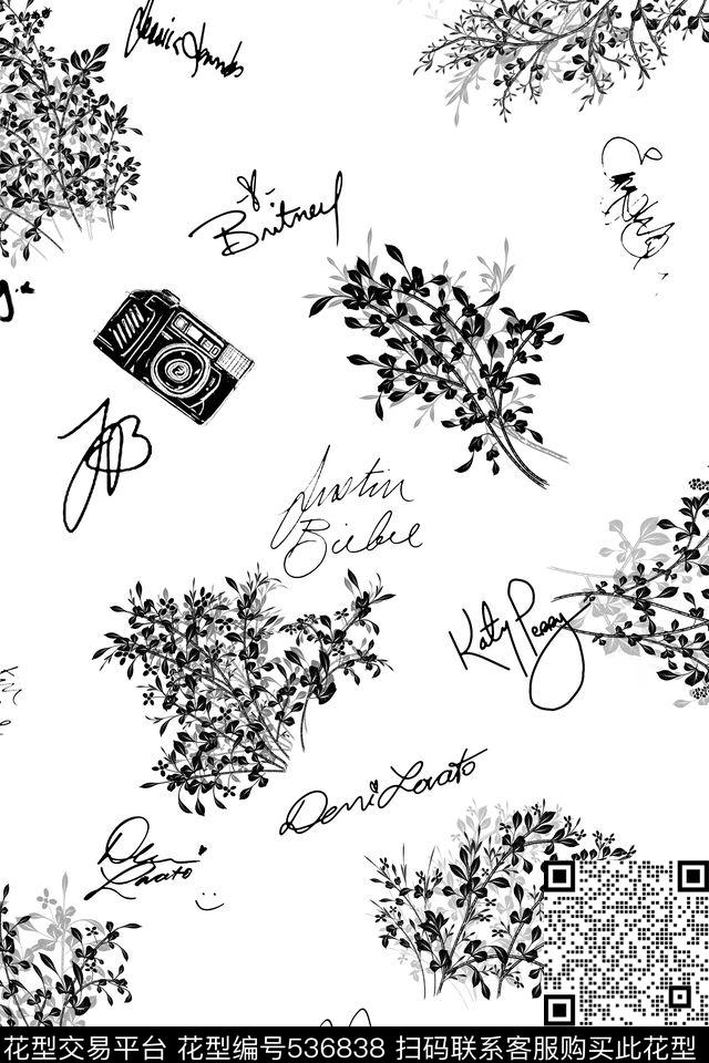 复古枝叶相机文字女装传统印花华亿平台下载（图片编号: 536838） - 瓦栏（Walan）