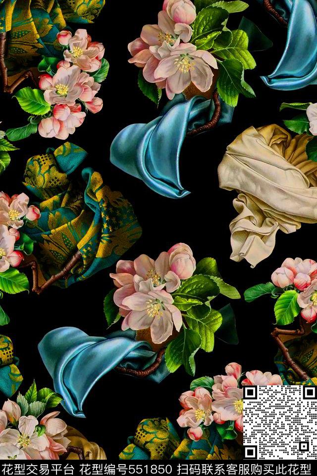 复古纯色底丝巾数码印花华亿平台下载（图片编号: 551850） - 瓦栏（Walan）