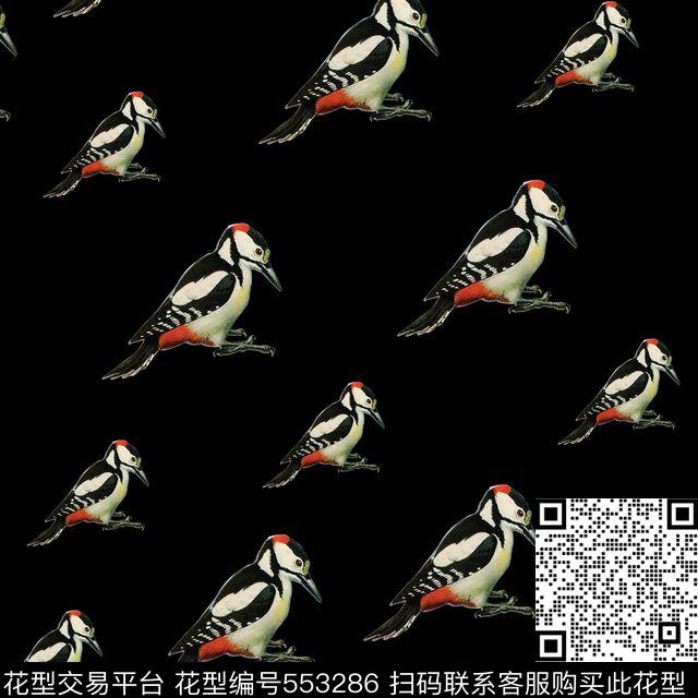 时尚黑底手绘传统印花华亿平台下载（图片编号: 553286） - 瓦栏（Walan）