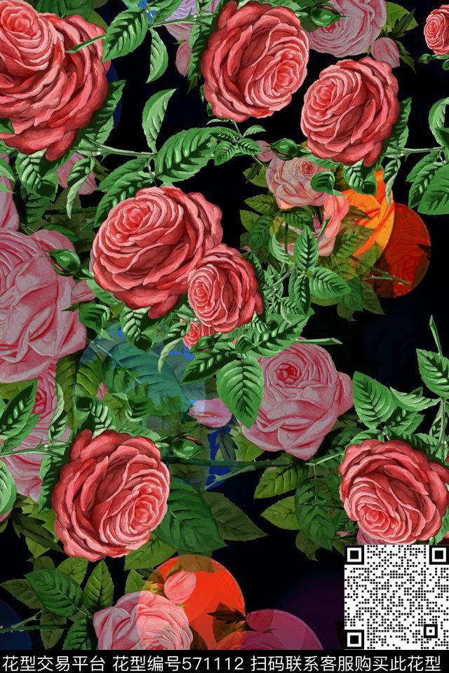 花卉少女风民族风数码印花华亿平台下载（图片编号: 571112） - 瓦栏（Walan）