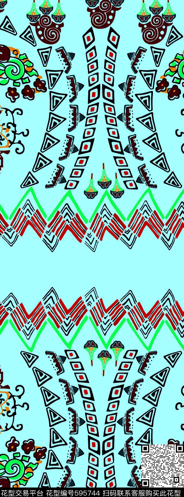 简单花卉花纹对称传统印花华亿平台下载（图片编号: 595744） - 瓦栏（Walan）