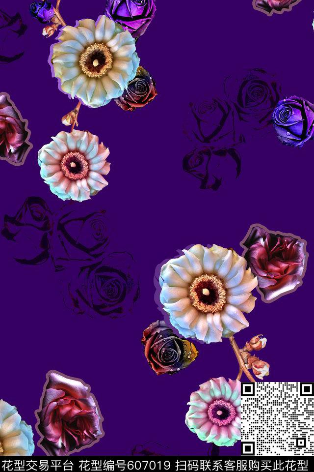 民族风小花平底数码印花华亿平台下载（图片编号: 607019） - 瓦栏（Walan）