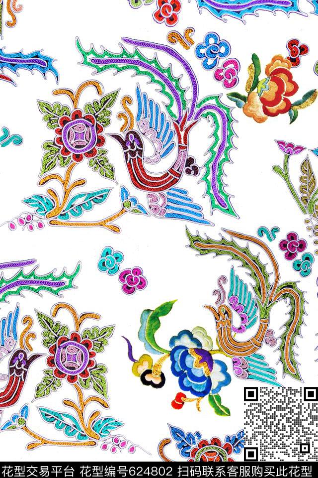 绣花孔雀花卉数码印花华亿平台下载（图片编号: 624802） - 瓦栏（Walan）