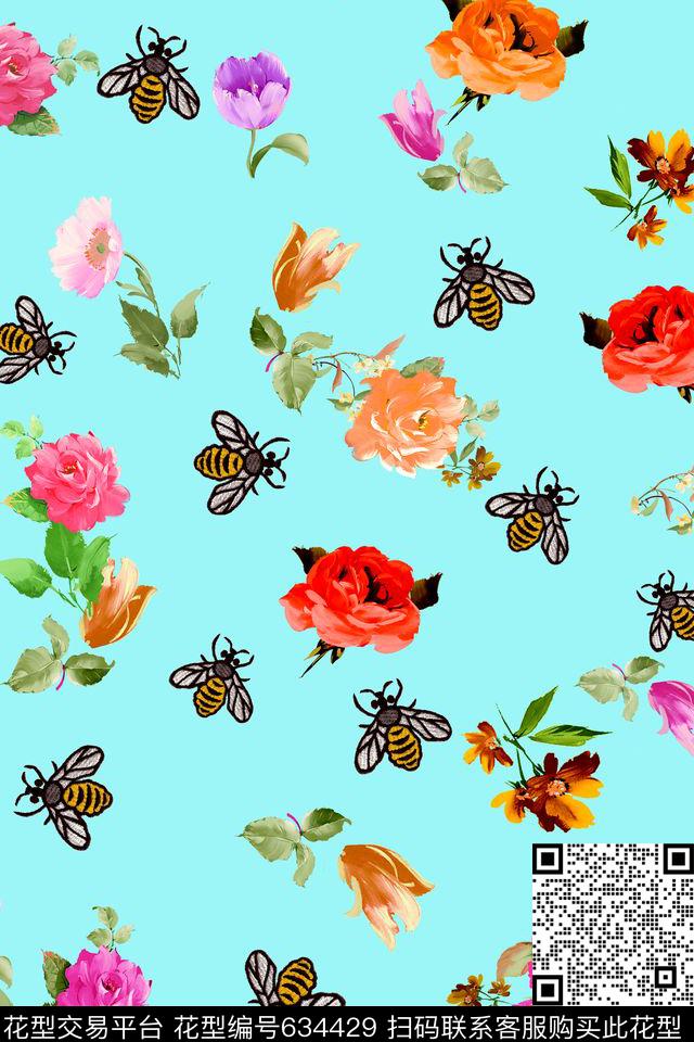 水彩花卉蜜蜂大牌时尚数码印花华亿平台下载（图片编号: 634429） - 瓦栏（Walan）