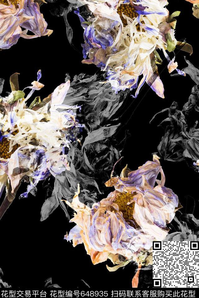 黑底真实花卉数码印花华亿平台下载（图片编号: 648935） - 瓦栏（Walan）
