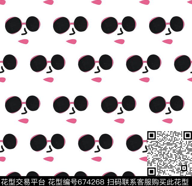 眼镜卡通传统印花华亿平台下载（图片编号: 674268） - 瓦栏（Walan）