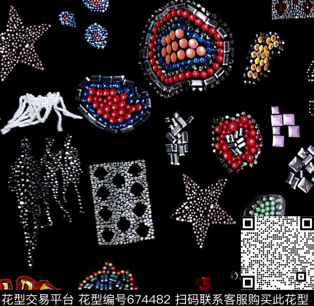 条纹大牌风佩斯利传统印花华亿平台下载（图片编号: 674482） - 瓦栏（Walan）