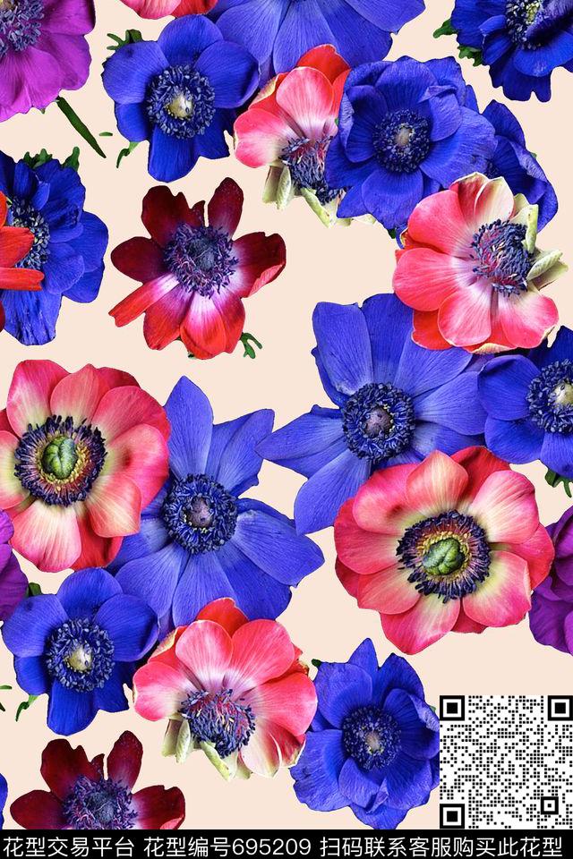 浪漫花卉小碎花花朵数码印花华亿平台下载（图片编号: 695209） - 瓦栏（Walan）
