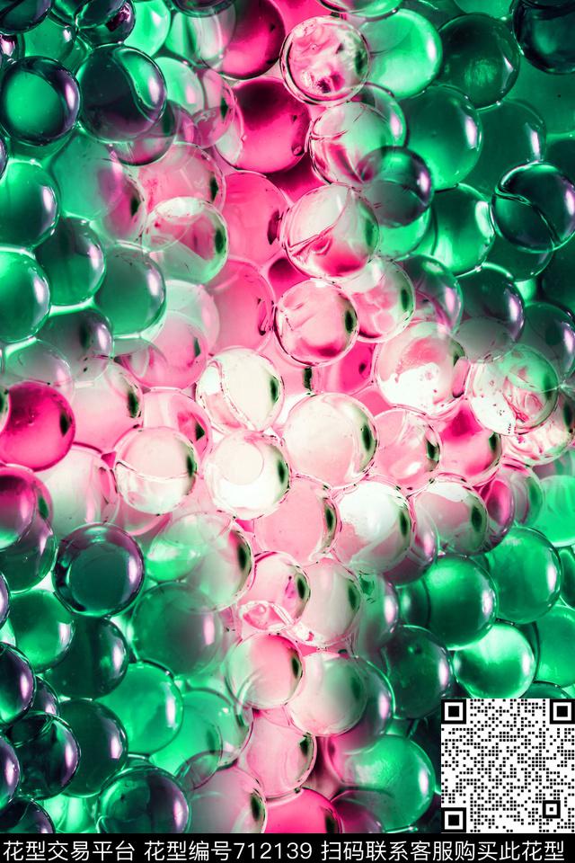 趣味形状透明数码印花华亿平台下载（图片编号: 712139） - 瓦栏（Walan）