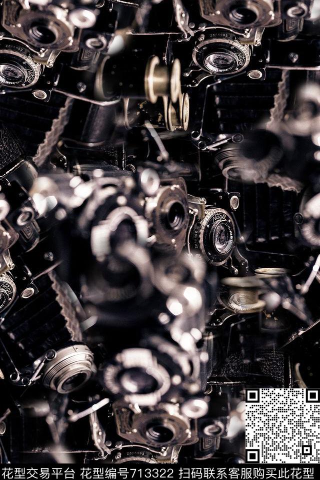 欧美复古夹克外套棉服印花手绘抽象数码相机印花满版男装夹克外套印花数码印花华亿平台下载（图片编号: 713322） - 瓦栏（Walan）