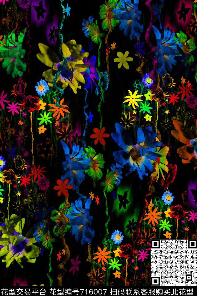 抽象水彩花卉数码印花华亿平台下载（图片编号: 716007） - 瓦栏（Walan）